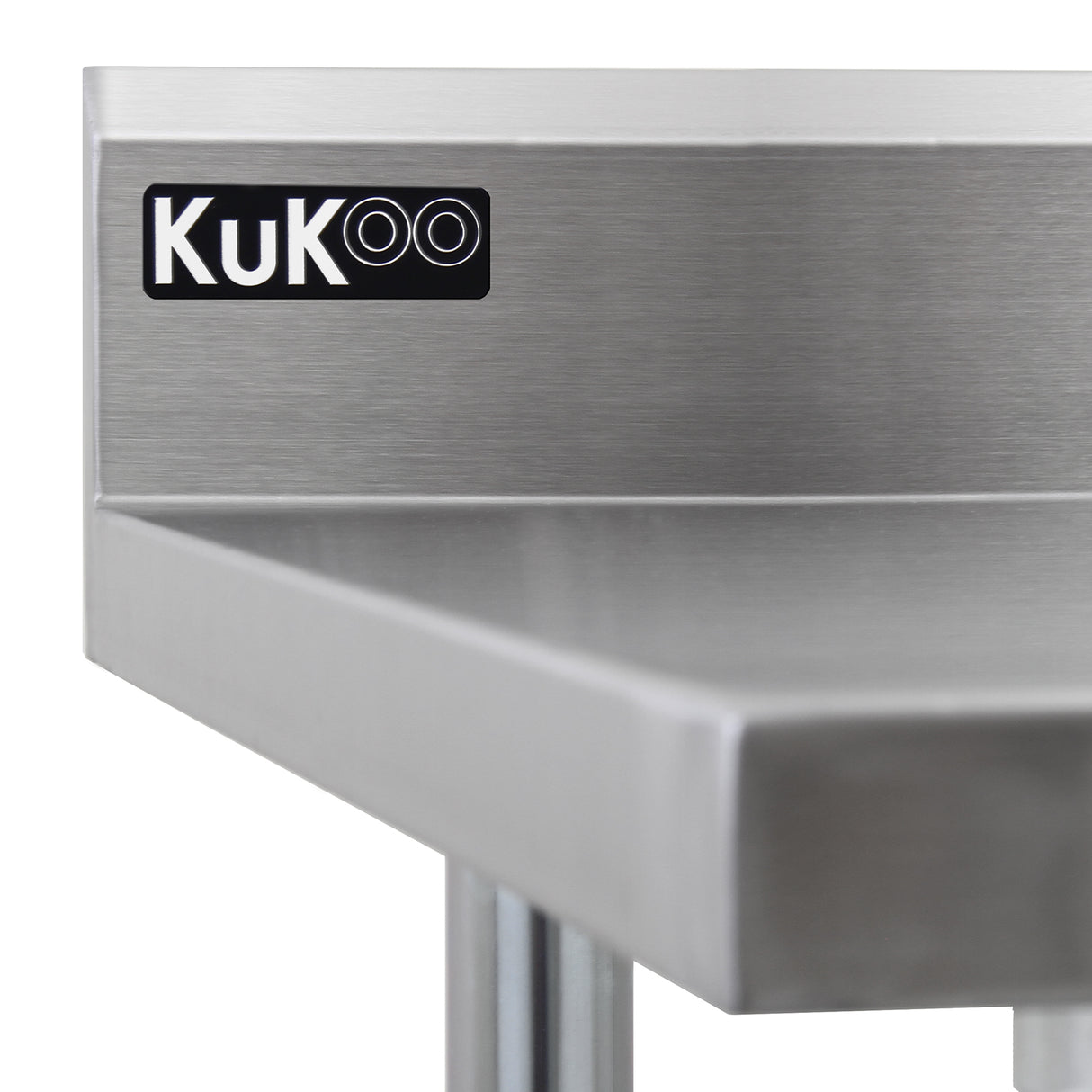 Tavolo da cucina in acciaio inox, superficie liscia e brillante, angoli arrotondati, robusta struttura, logo KuKoo visibile