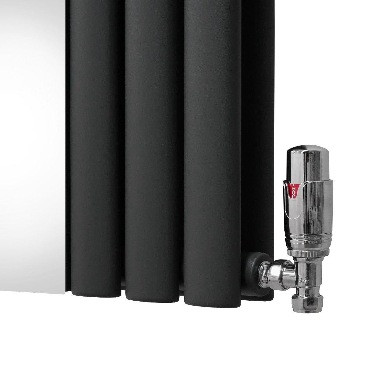 Radiatore grigio antracite con pannelli ovali e valvole cromate a specchio, design elegante e moderno per ambienti contemporanei
