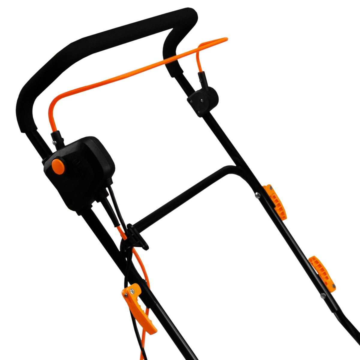 Aspiratore per erba artificiale T-Mech con manico ergonomico nero e dettagli arancioni, progettato per un uso facile e pratico