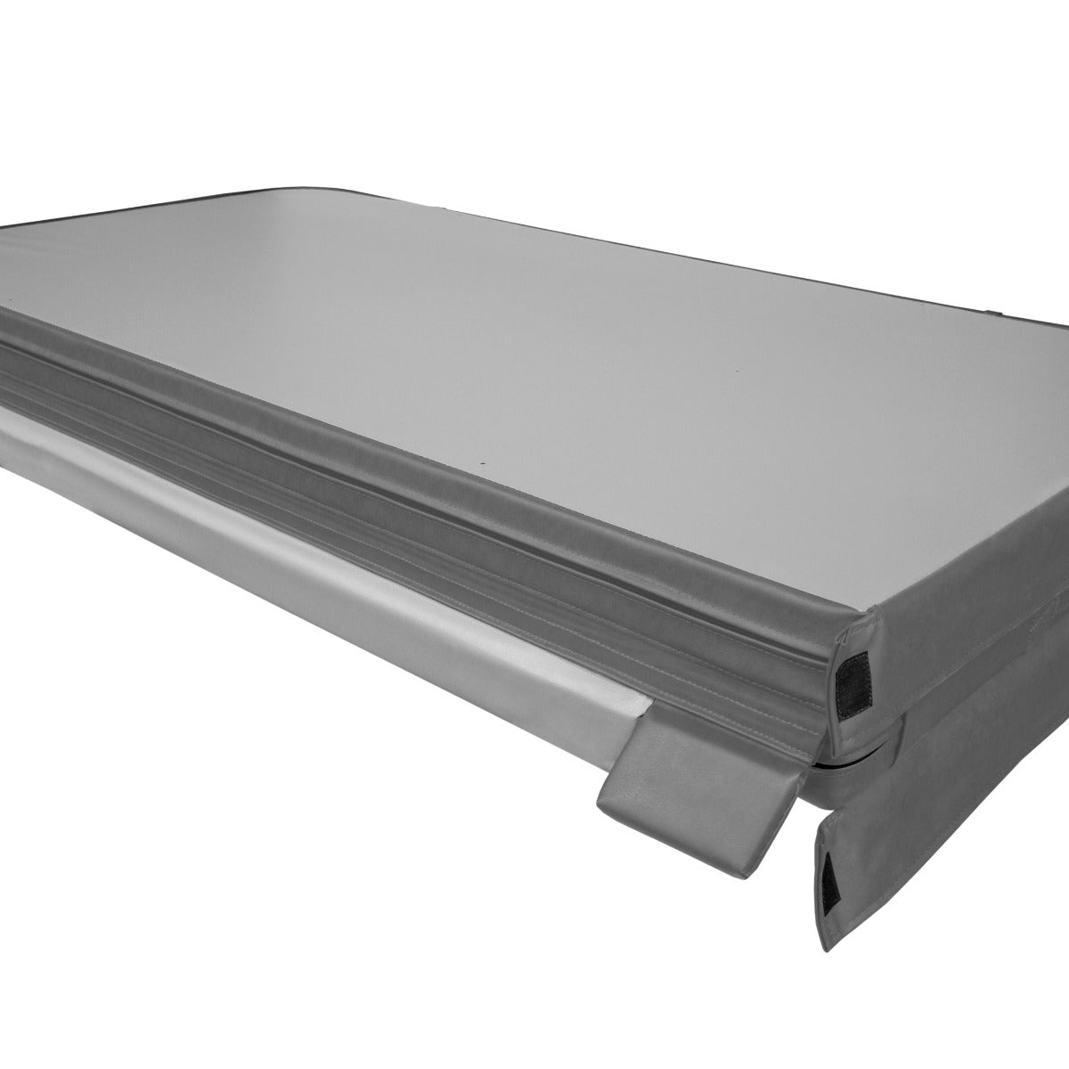 Copertura grigia per vasca idromassaggio da 2.2m, realizzata in materiale resistente, con finitura liscia e bordi rinforzati per una protezione ottimale