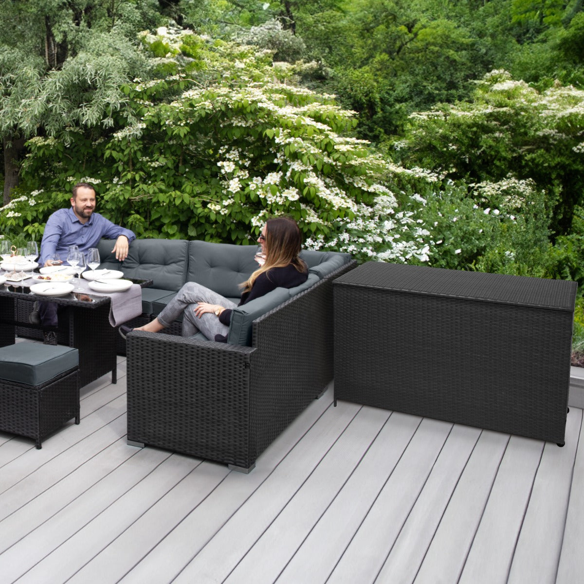 Contenitore per cuscini in rattan – Nero