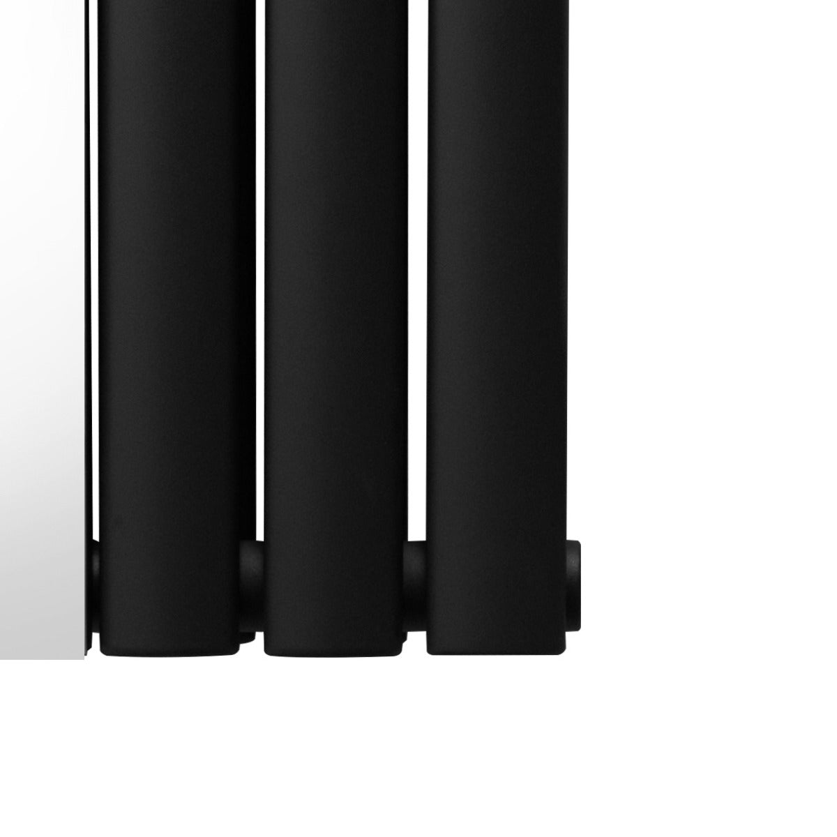 Radiatore a pannelli ovali in nero, 1800 mm x 500 mm, con finitura a specchio e superficie liscia, design elegante e moderno