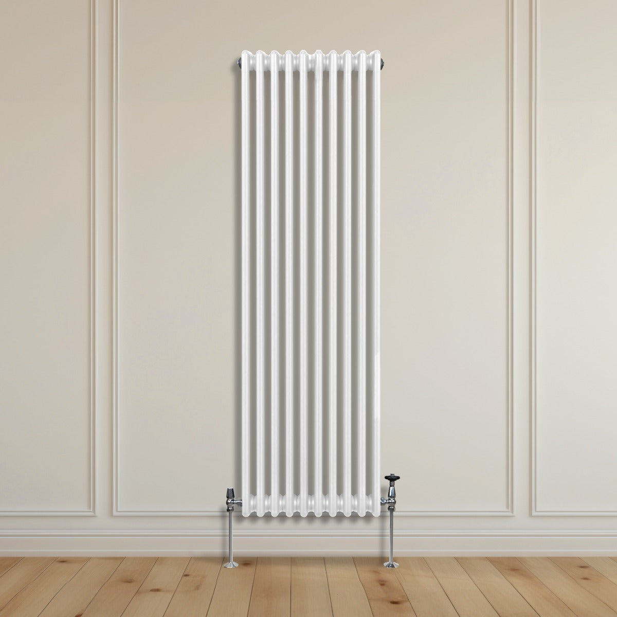 Radiatore termosifone a 3 colonne, bianco lucido, alto e stretto, con supporti metallici, ideale per ambienti moderni e eleganti