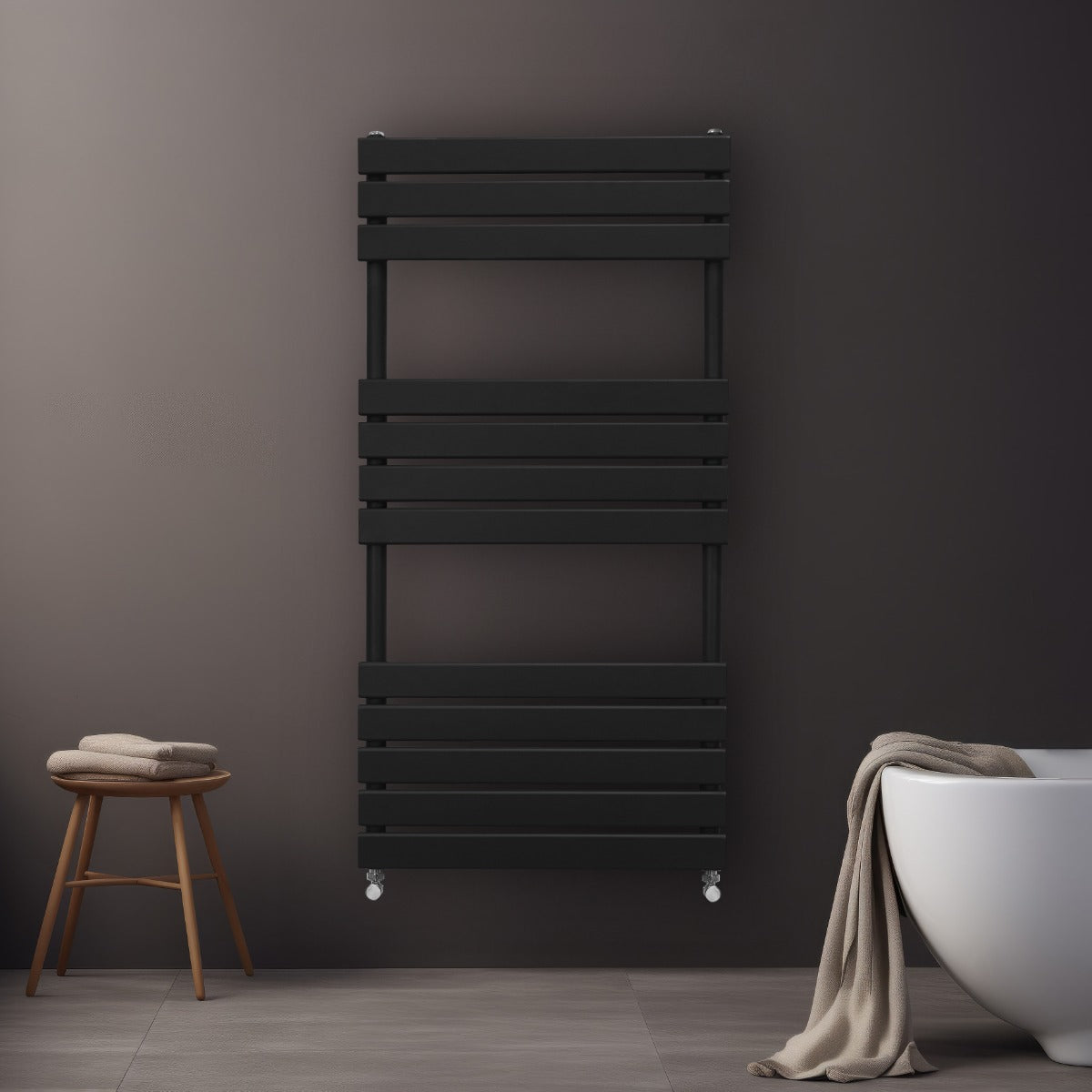 Radiatore per asciugamani a incasso nero, 1200mm x 600mm, con design a doghe e finitura liscia, installato su parete grigia