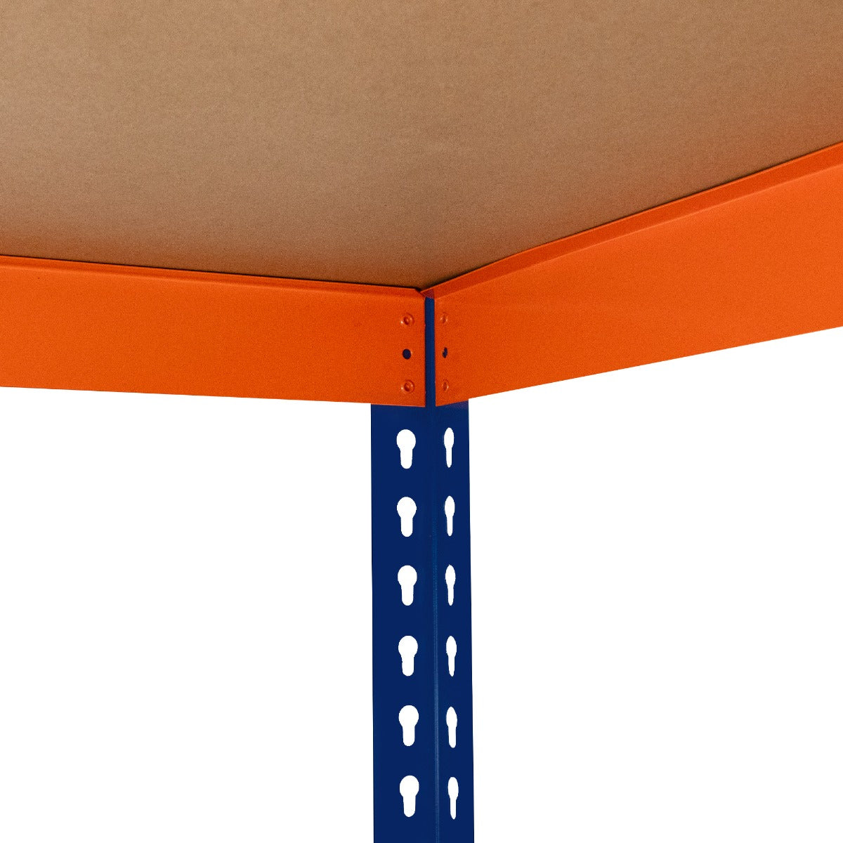 Scaffalatura a 6 ripiani S-Rax con struttura blu e arancione, ripiani in legno, design robusto e angoli rinforzati per stabilità