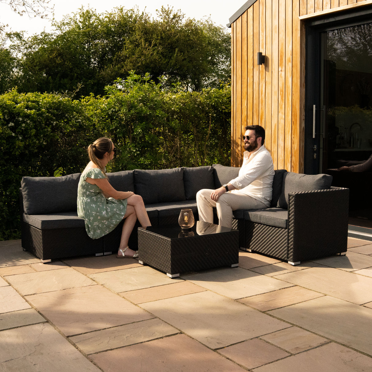 Set Mobili da Giardino 7 Pezzi in Rattan Nero