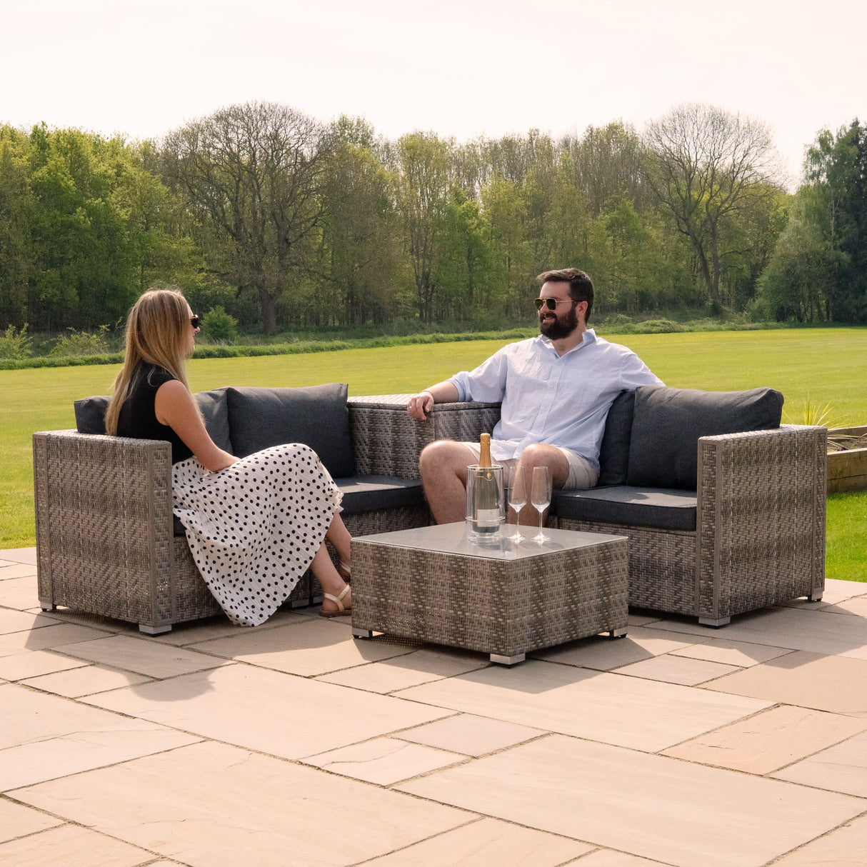 Set Mobili da Giardino 6 Pezzi in Rattan Grigio