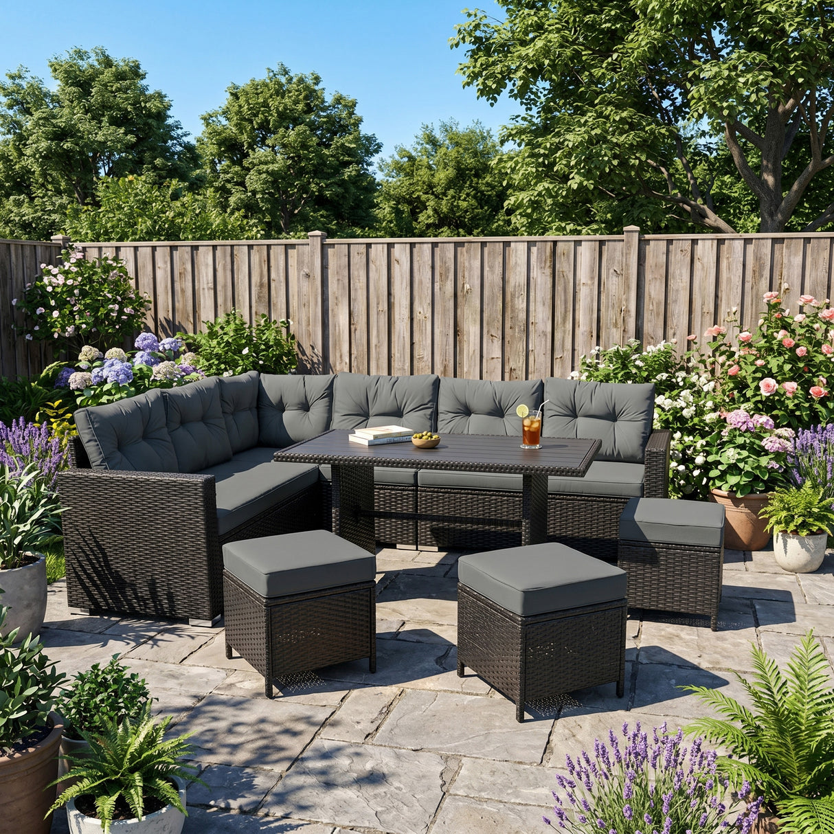 Set Angolare in Rattan 9 Posti con Tavolo in Polywood – Nero con Cuscini Grigi