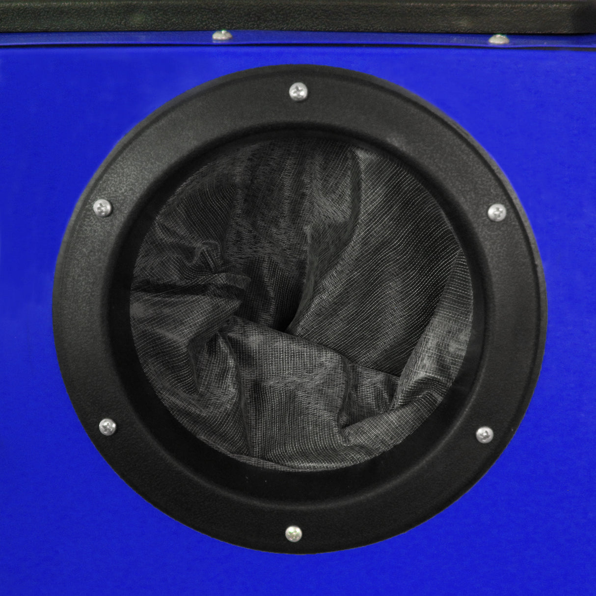 Cabina sabbiatrice MaxBlast da 220 litri con struttura blu, finestra circolare nera e rete interna in tessuto grigio scuro