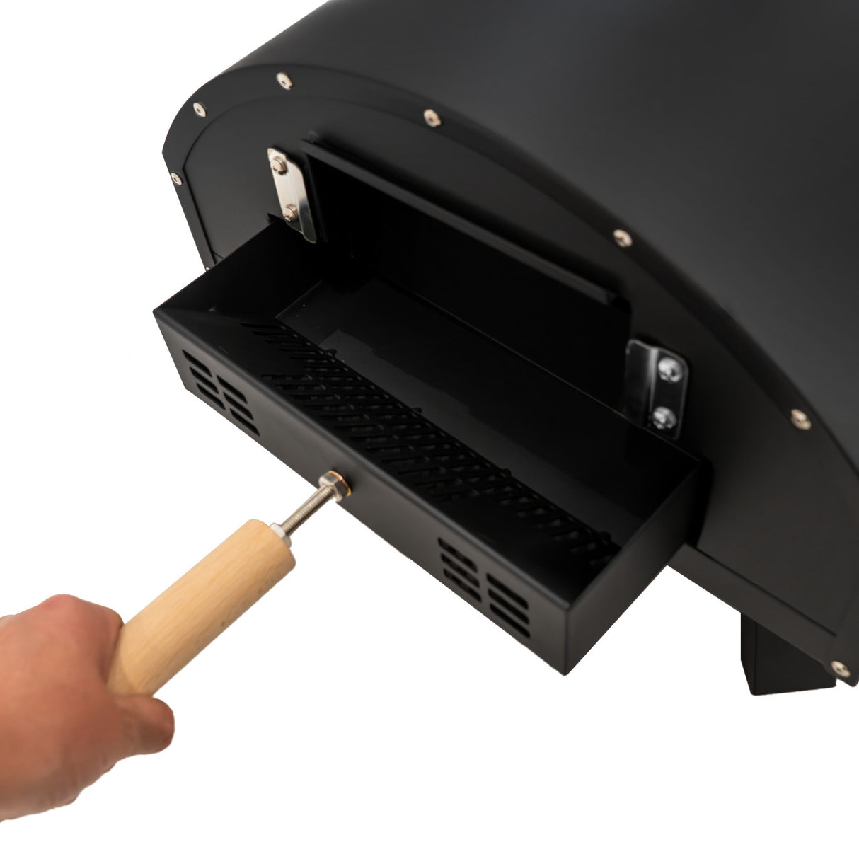 Forno per pizza da esterno Fresh Grills Classic con struttura nera, manico in legno e cassetto per braci accessibile e pratico