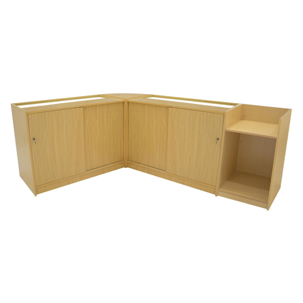 Set banconi angolari in legno d'acero chiaro con finitura liscia, dotati di ante e spazi aperti per esposizione e stoccaggio