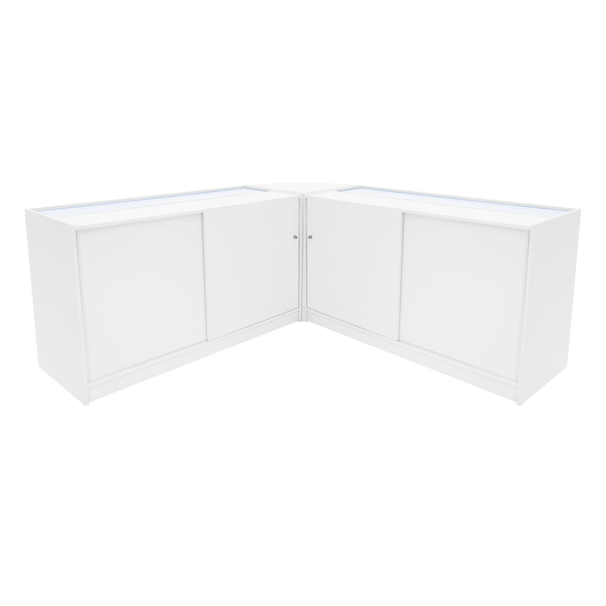 Set bancone negozio Apollo LED angolare bianco, con due moduli K1500, superficie liscia e chiusure scorrevoli per un design moderno ed elegante