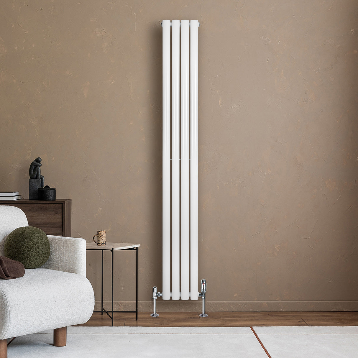 Radiatore ovale a colonna singola verticale bianco 1800 x 240 mm, elegante design moderno su sfondo neutro con arredo minimalista