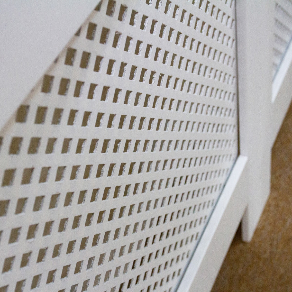 Copritermosifone Regolabile in MDF Bianco 1400mm - 1920mm
