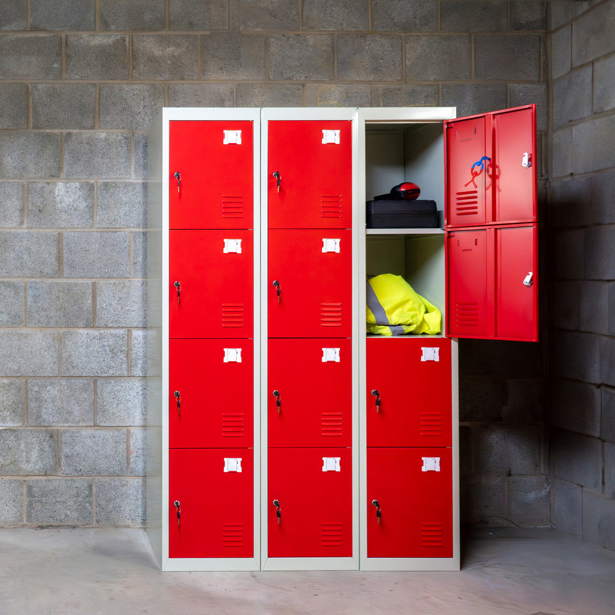 3 armadietti di stoccaggio in metallo - Quattro ante, rossi