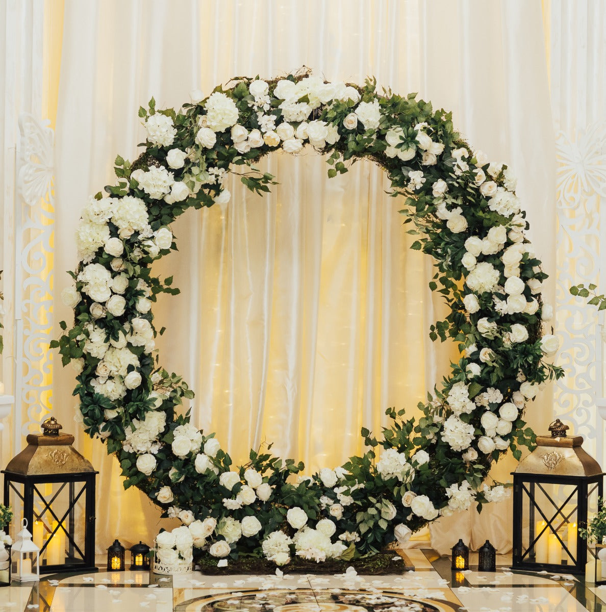 Arco Decorativo per Matrimoni - Bianco