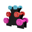Set di manubri colorati su supporto nero, con pesi da 1kg, 2kg e 3kg, in tonalità blu, rosso e rosa, ideale per l'allenamento a casa