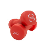 Due manubri rossi da 2 kg con finitura in gomma, forma ergonomica e logo Body Revolution ben visibile, ideali per l'allenamento a casa