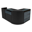 Bancone negozio Polaris in nero, design elegante con ripiani in vetro, angoli arrotondati e finitura lucida per un aspetto moderno