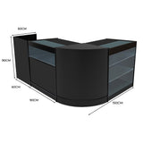 Bancone negozio angolare in nero con ripiani in vetro, dimensioni 150x90x60 cm, design moderno e luminoso con illuminazione LED