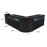 Set banconi negozio Luna LED in nero, design elegante con angolo curvo, dimensioni 210x90x60 cm, superfici lisce e moderne