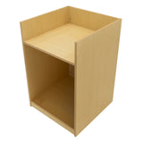 Bancone negozio in legno d'acero chiaro, con ripiano superiore e spazio sottostante, design moderno e semplice, ideale per esposizione prodotti