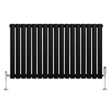 Radiatore orizzontale a colonna singola, 600 x 1020 mm, finitura nera opaca con valvole cromate e design elegante e moderno