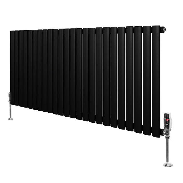 Radiatore ovale a colonna singola orizzontale, 600 x 1440 mm, finitura nera opaca, con valvole metalliche eleganti e linee moderne