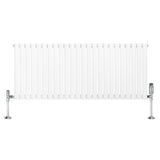 Radiatore ovale a colonna singola orizzontale bianco, con finitura liscia e valvole cromate, dimensioni 600 x 1440 mm