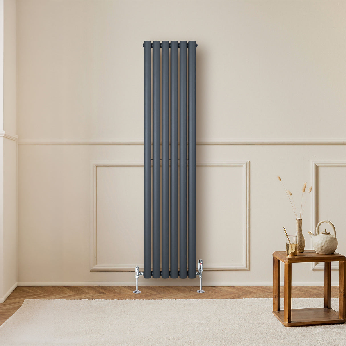 Radiatore ovale a colonna singola verticale antracite, 1600 x 360 mm, con valvole, elegante e moderno, ideale per interni raffinati