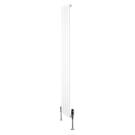 Radiatore piatto monocolonna bianco, 1800 x 280 mm, con finitura liscia e valvole eleganti, ideale per ambienti moderni