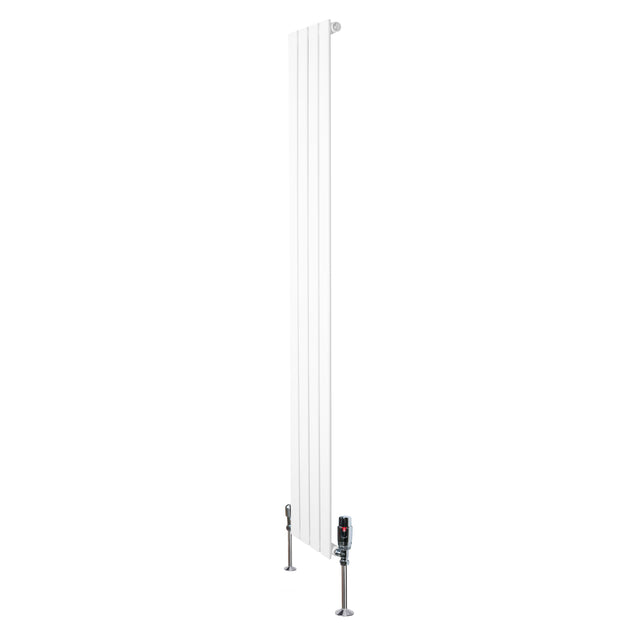 Radiatore piatto monocolonna bianco, 1800 x 280 mm, con finitura liscia e valvole eleganti, ideale per ambienti moderni