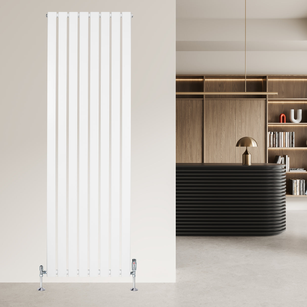 Radiatore piatto monocolonna bianco, altezza 1800 mm e larghezza 560 mm, con finitura liscia e valvole cromate, ideale per ambienti moderni