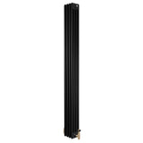 Radiatore tradizionale verticale a 4 colonne, finitura nera opaca, dimensioni 1800 x 200 mm, con valvole in ottone lucido