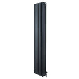 Radiatore tradizionale verticale a 4 colonne, grigio antracite, con finitura liscia e valvole, misura 1800 x 380 mm