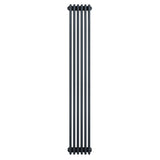 Radiatore tradizionale verticale a 4 colonne, finitura antracite, design elegante e lineare, ideale per riscaldare ambienti moderni