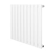 Radiatore piatto a colonna singola orizzontale bianco, con finitura liscia e linee moderne, dimensioni 600 x 700 mm