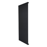 Radiatore piatto a colonna singola verticale, 1600 x 700 mm, finitura nera opaca, design elegante e lineare, ideale per spazi moderni