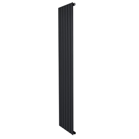 Radiatore verticale a colonna singola, 1800 x 420 mm, finitura nera opaca, design elegante e lineare, ideale per spazi moderni