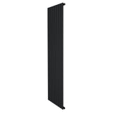 Radiatore piatto a colonna singola verticale, 1800 x 560 mm, finitura nera opaca, design elegante e moderno, ideale per spazi contemporanei