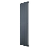 Radiatore ovale a colonna singola verticale 1800 x 480 mm in antracite, con finitura liscia e design moderno, ideale per riscaldare ambienti